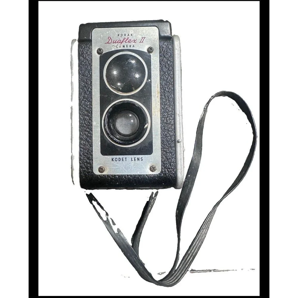 Vintage Kodak Duaflex II Camera with LeVintage Kodak Duaflex II Camera with Lens
